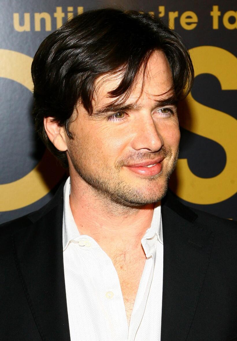 Matthew Settle at the launch party of "Gossip Girls."