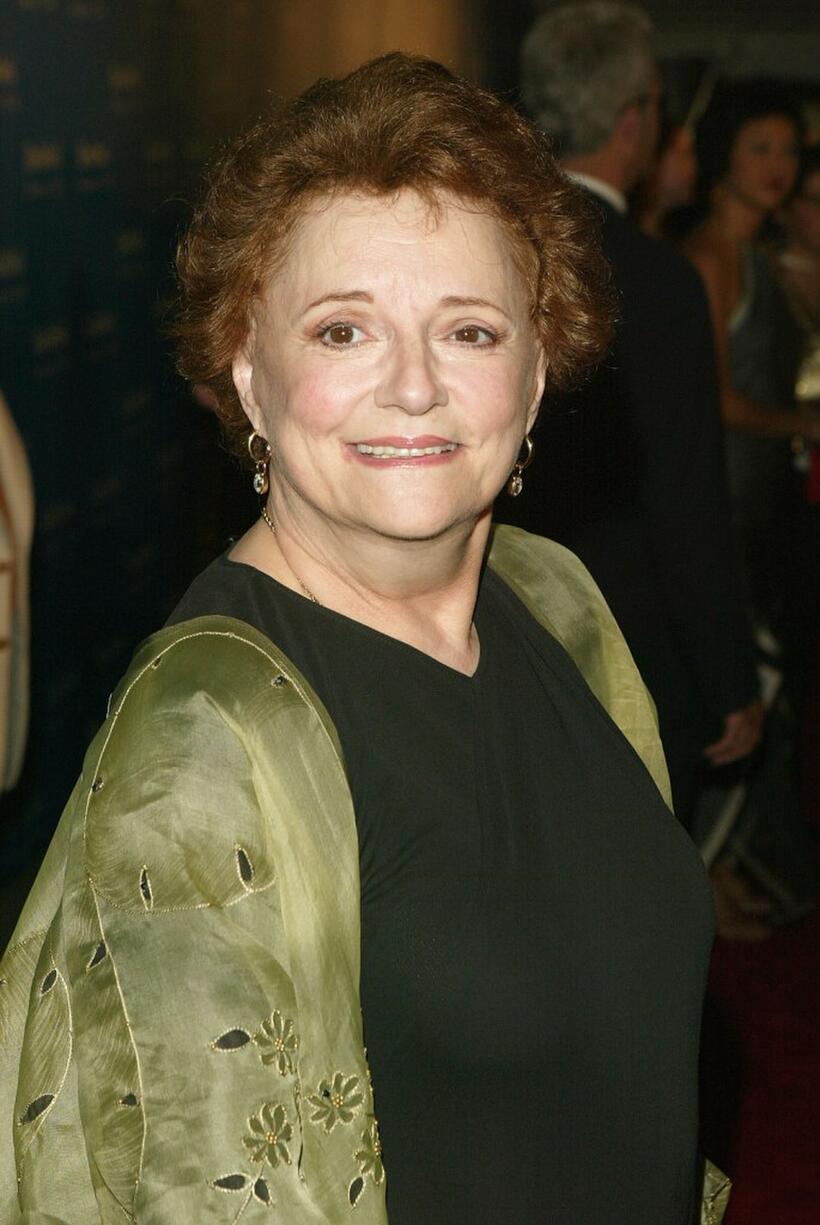 Carole Shelley at the premiere of "Bewitched."