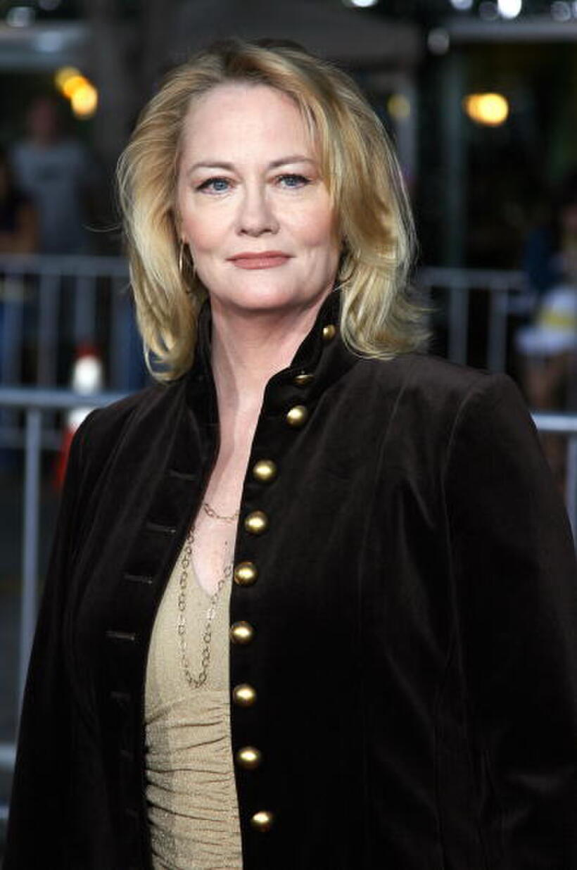 Cybill Shepherd at the premiere of "The Heartbreak Kid."