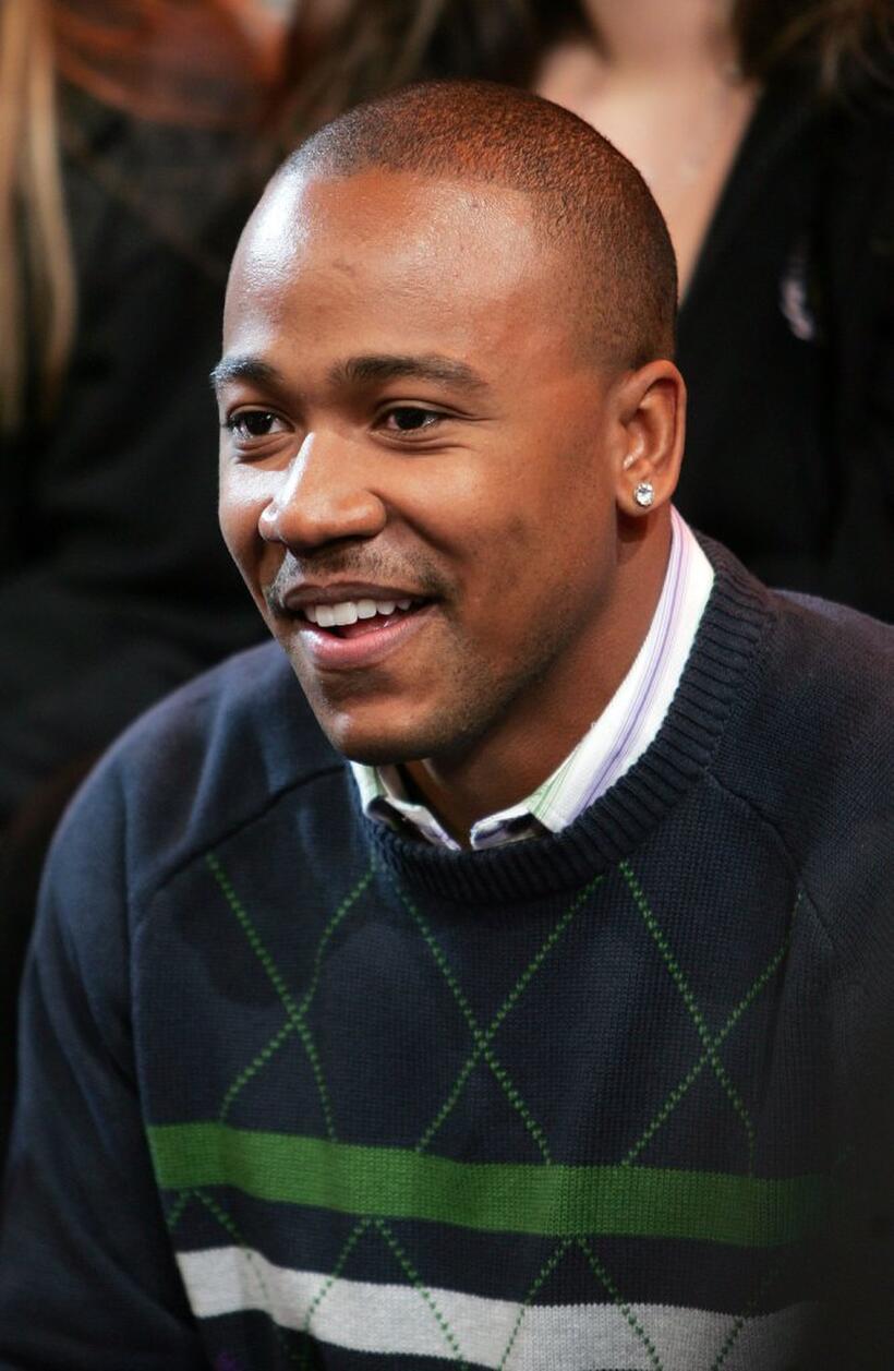 Columbus Short at the MTV's Total Request Live.