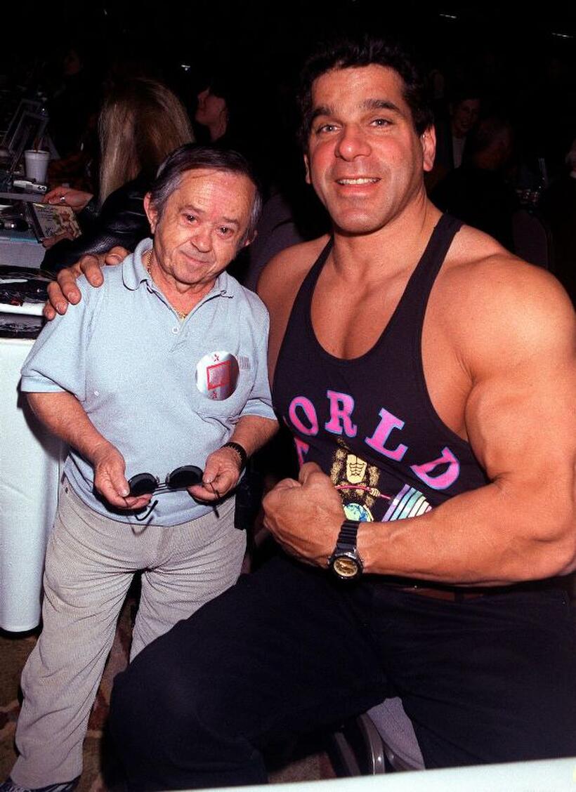 Felix Silla and Lou Ferrigno at the Hollywood Collectors and Celebrity Show.