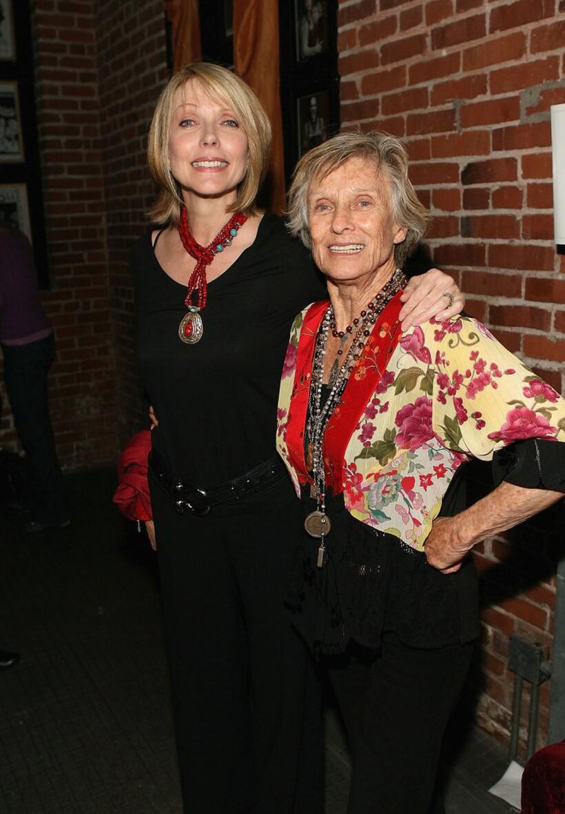 Susan Blakely and Cloris Leachman at the VDAY West LA 2006 cocktail reception.