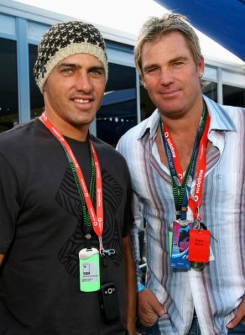 Kelly Slater and Shane Warne at the 2007 FORMULA 1TM ING Australian Grand Prix.