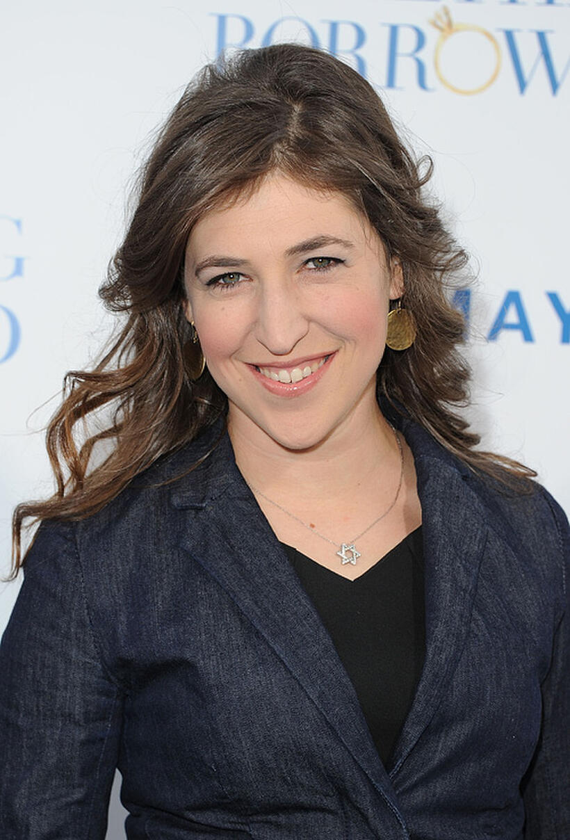 Mayim Bialik at the California premiere of "Something Borrowed."