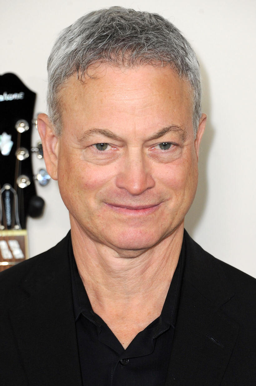 Gary Sinise at the premiere of "I Still Believe" in Hollywood.