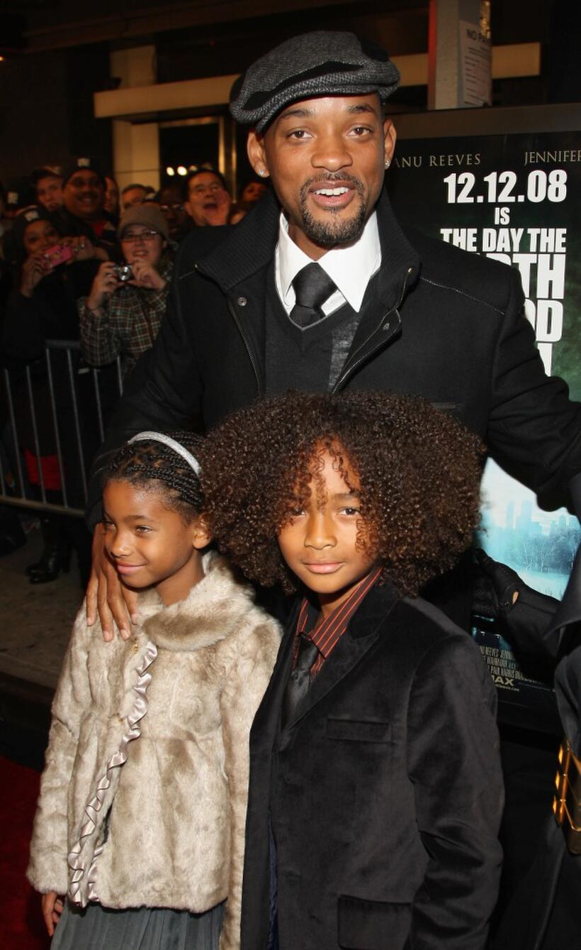 Willow Smith, Will Smith and Jaden Smith at the premiere of "The Day The Earth Stood Still."