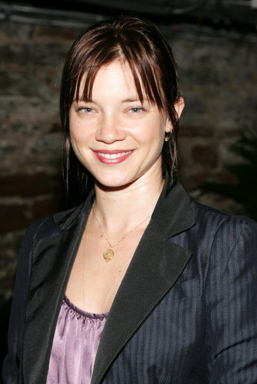 Amy Smart at the "Bloodline" Photo exibit.