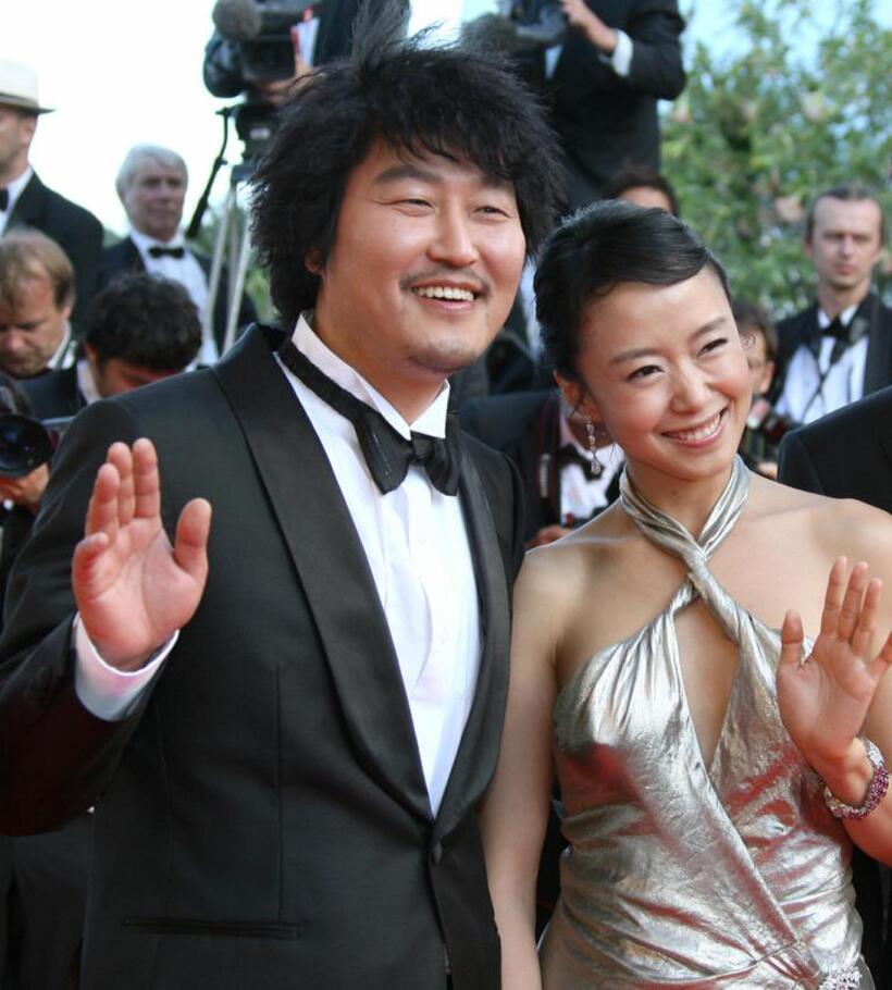 Song Kang-ho and Do-yeon Jeon at the Closing ceremony of 60th edition of the Cannes Film Festival.