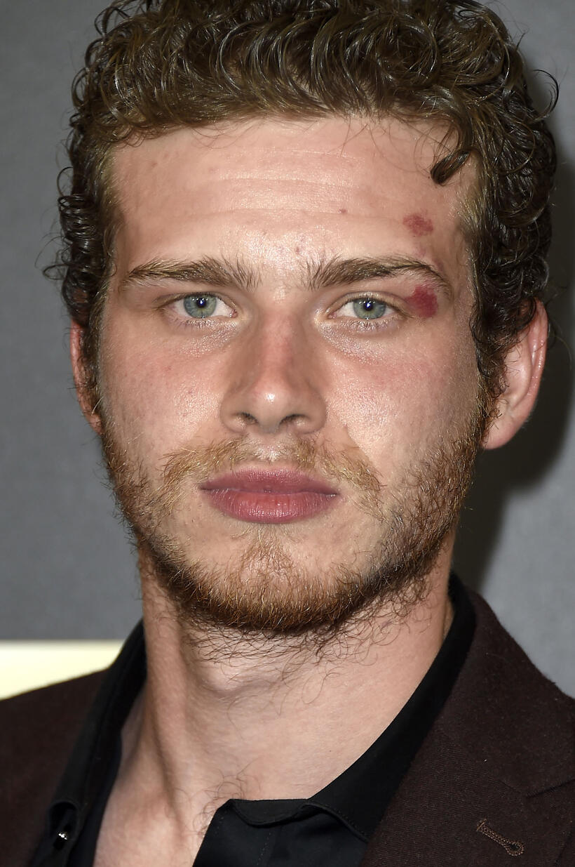 Oliver Stark at the premiere of "Fear The Walking Dead Season 2" in Los angeles.