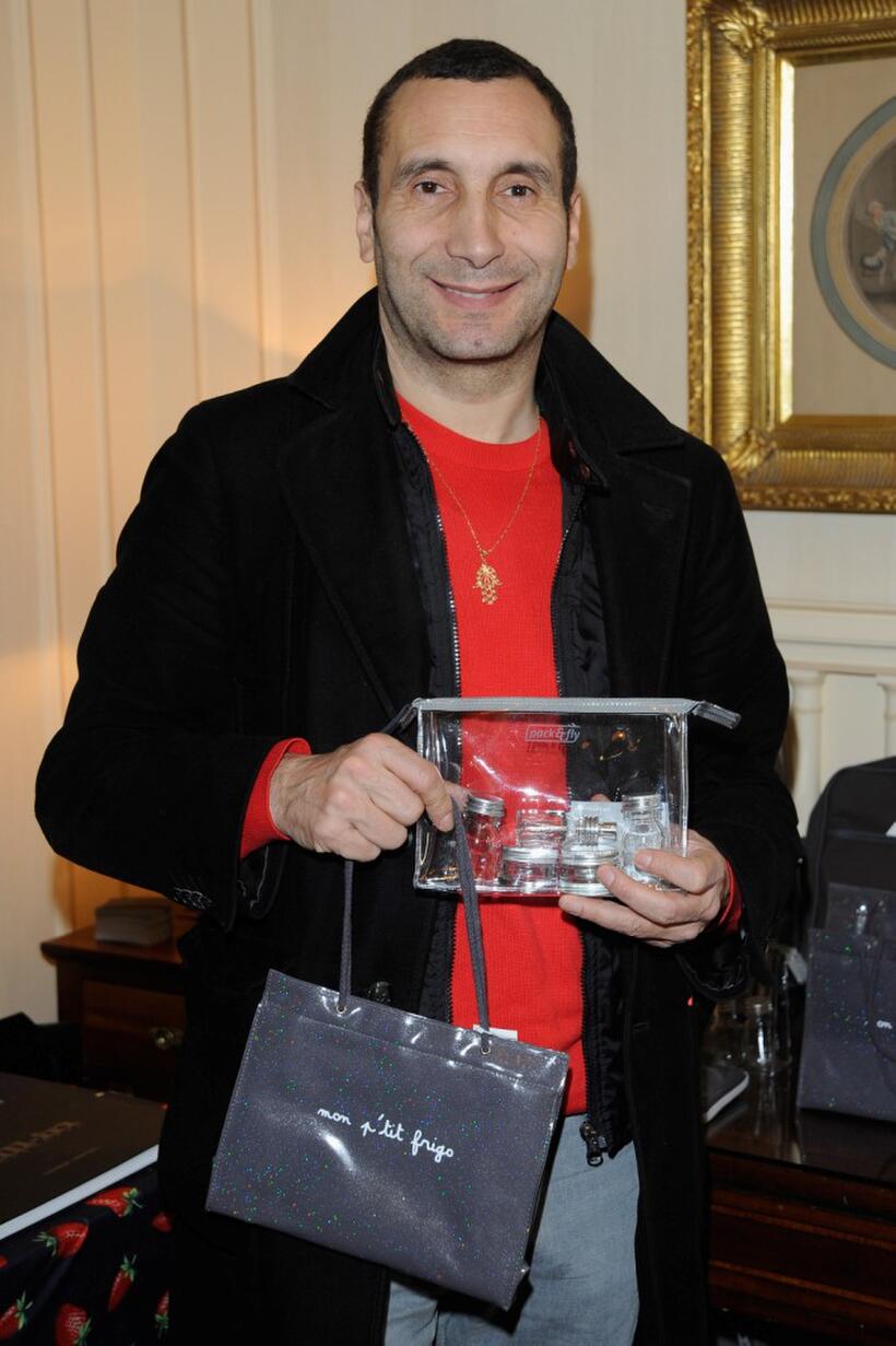 Zinedine Soualem at the Cesar's Gift Lounge.