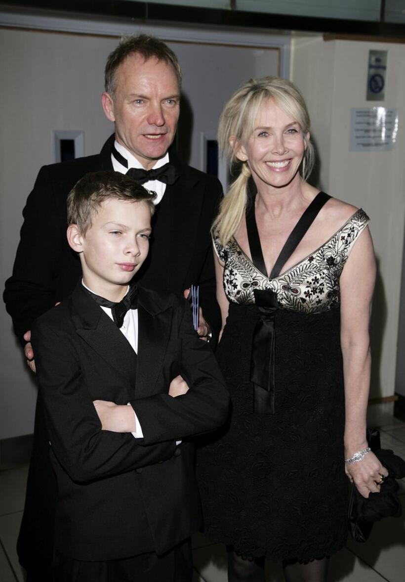 Giacomo, Sting and Trudie Styler at the Royal Film Performance 2006 and world premiere of "Casino Royale."