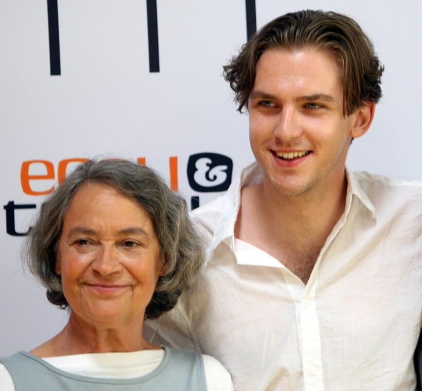 Monica Bleibtreu and Dan Stevens at the photocall of "Hilde."