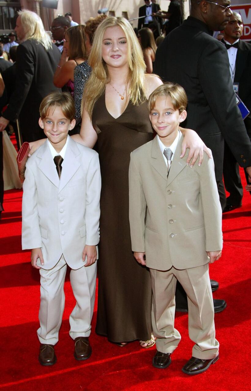 Sawyer Sweeten, Madylin Sweeten and Sullivan Sweeten at the 57th Annual Emmy Awards.