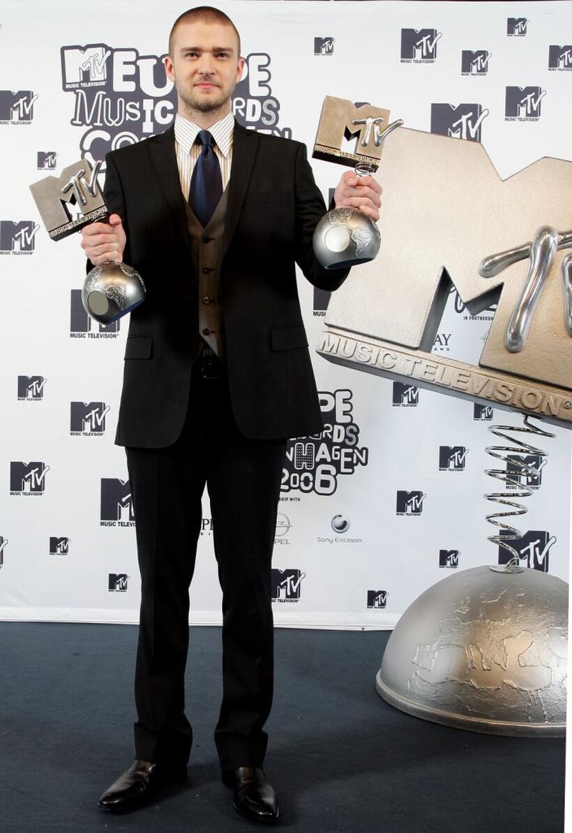 Justin Timberlake at the 13th annual MTV Europe Music Awards 2006.