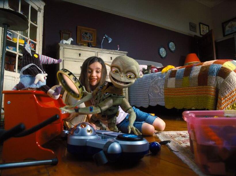 Ashley Boettcher as Hannah in "Aliens in the Attic."