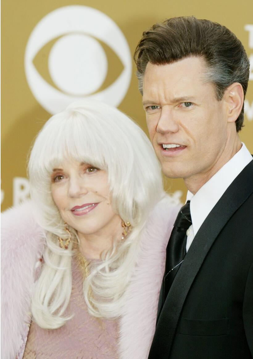 Elizabeth and Randy Travis at the 46th Annual Grammy Awards.