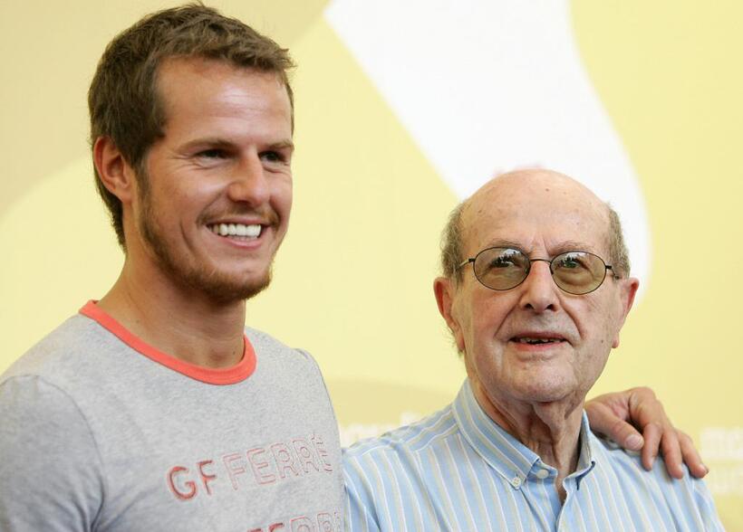 Ricardo Trepa and Manoel Olivera at the photocall of "Belle toujours" during the 63rd Venice International Film Festival.