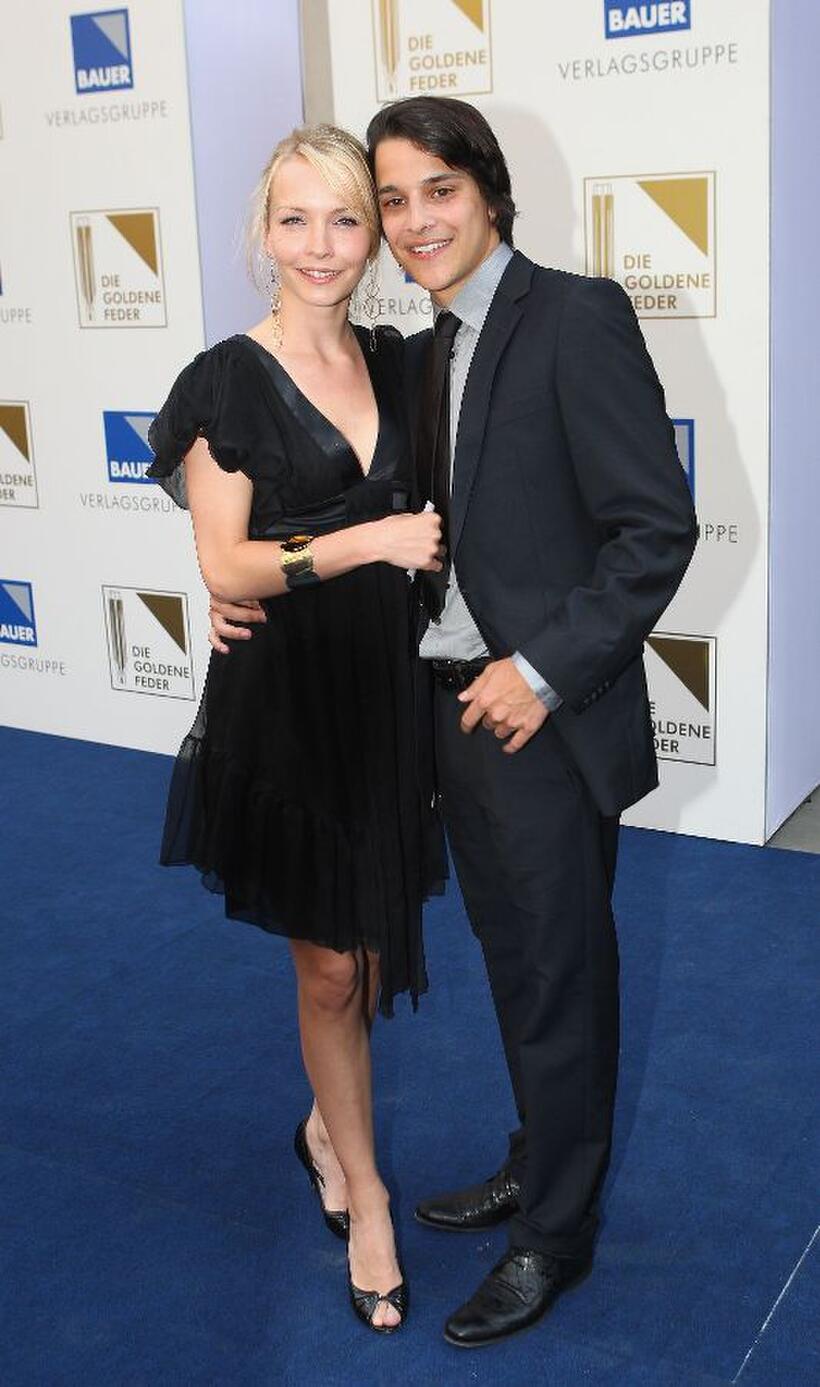 Janin Reinhardt and Kostja Ullmann at the 2008 Golden Feder Awards.