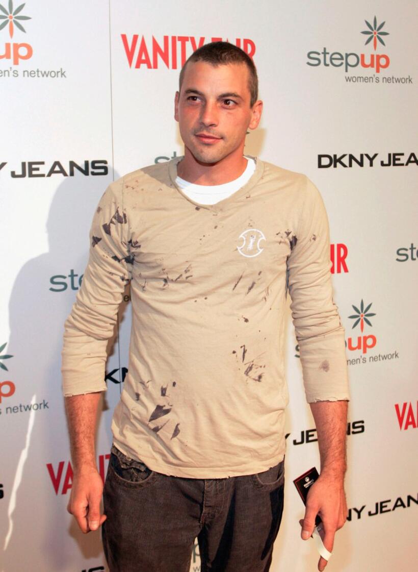 Skeet Ulrich at the DKNY Jeans Presents Vanity Fair in Concert.