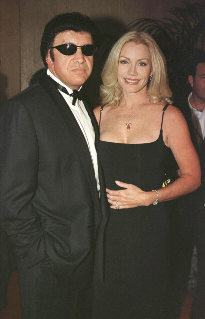 Gene Simmons and Shannon Tweed at the 2000 Hollywood Film Awards Gala Ceremony.