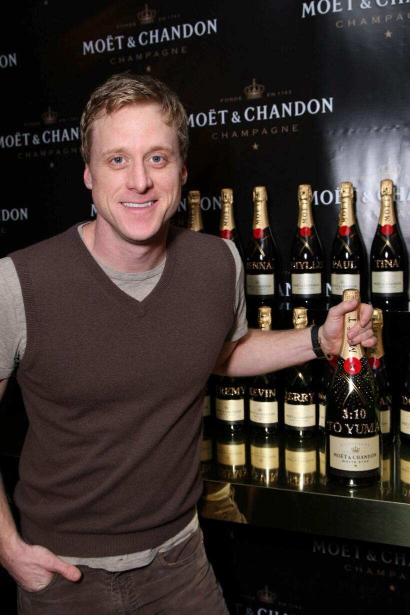 Alan Tudyk at the Luxury Lounge in honor of the 2008 SAG Awards.