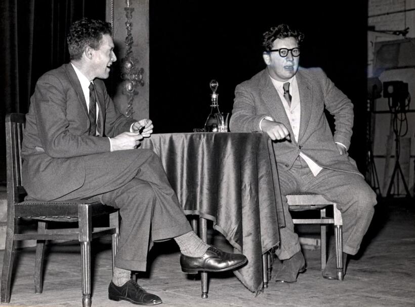 Peter Ustinov at the "Friends of the National Theatre" conference.