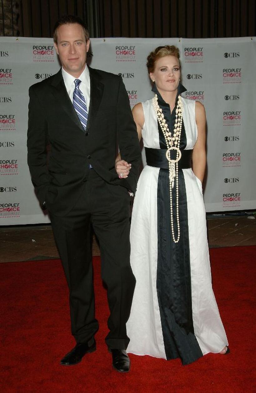 Rob Bogue and Gina Tognoni at the 33rd Annual People's Choice Awards.