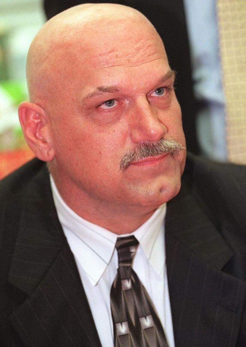 Jesse Ventura at the signing of his new book "I Aint Got Time to Bleed."