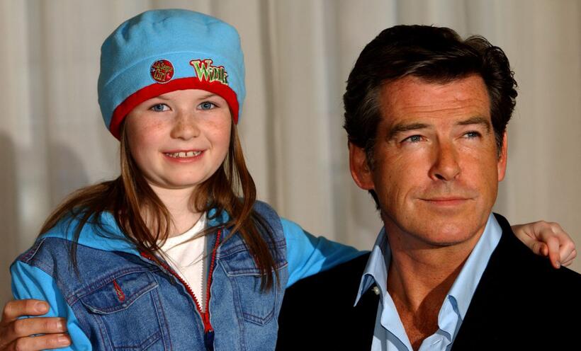 Sophie Vavasseur and Pierce Brosnan at the photocall of "Evelyn."