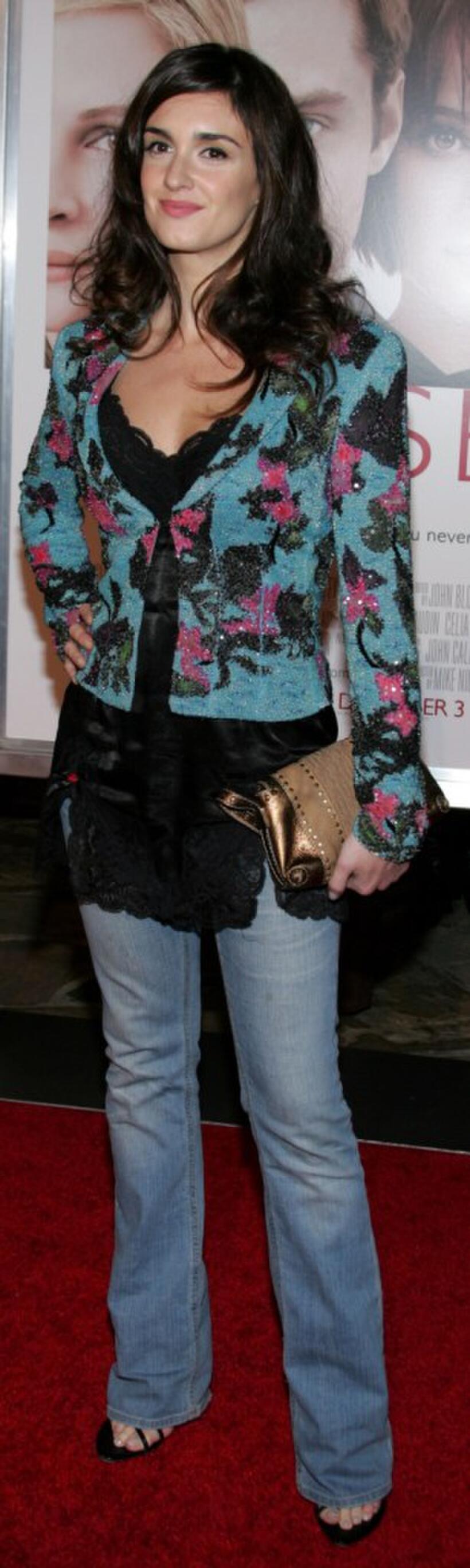 Paz Vega at the premiere of "Closer."