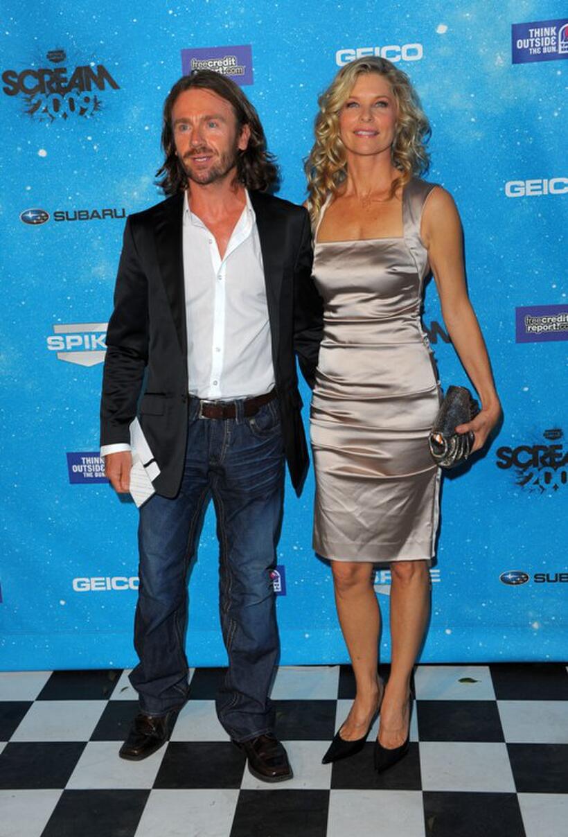 Kate Vernon and Guest at the Spike TV's Scream 2009.