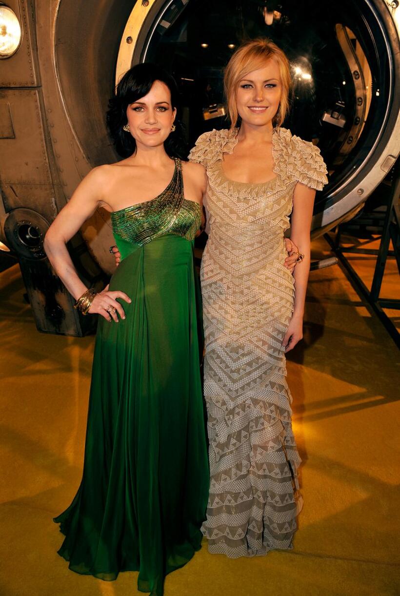 Carla Gugino and Malin Akerman at the premiere of "Watchmen."