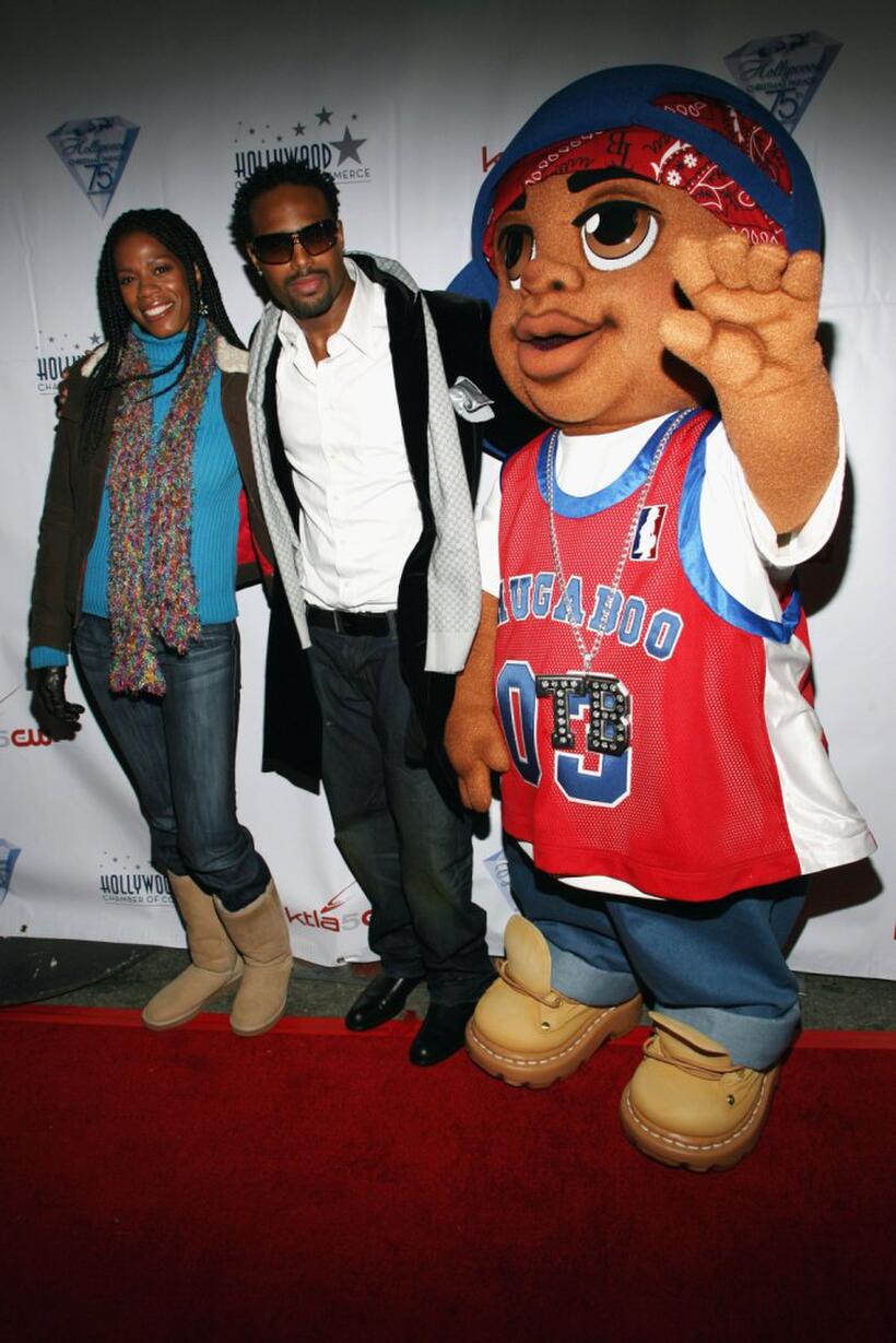 Kim Wayans and Marlon Wayans at the 75th Annual Hollywood Christmas Parade.