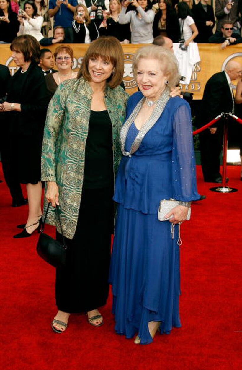 Valerie Harper and Betty White at the 13th Annual Screen Actors Guild Awards.