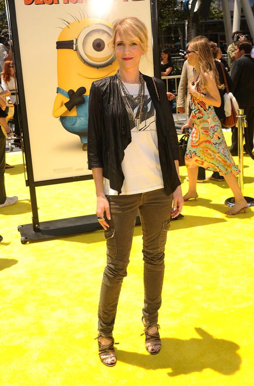 Kristen Wiig at the California premiere of "Despicable Me."