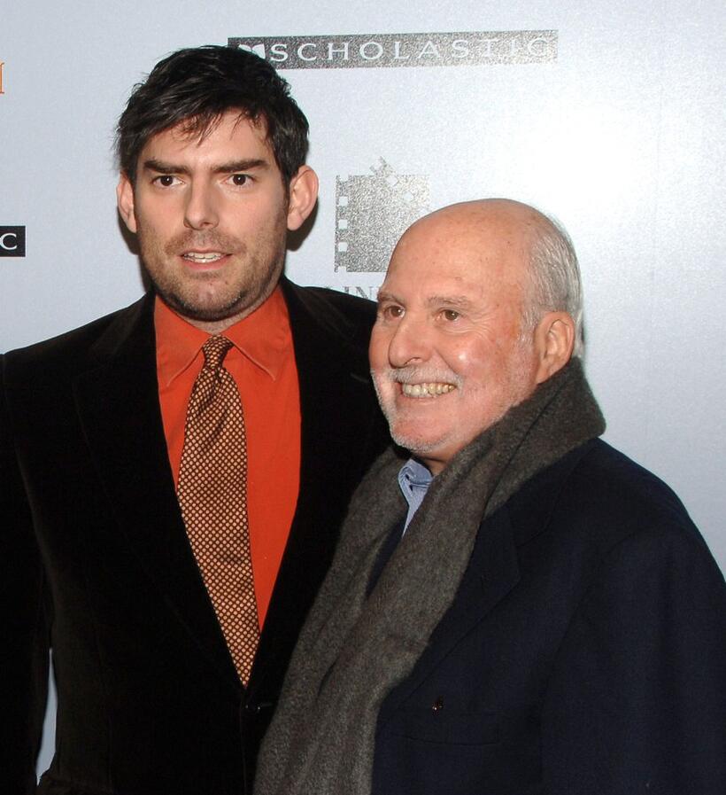 Chris Weitz and Michael Lynne at the premiere of "Golden Compass."