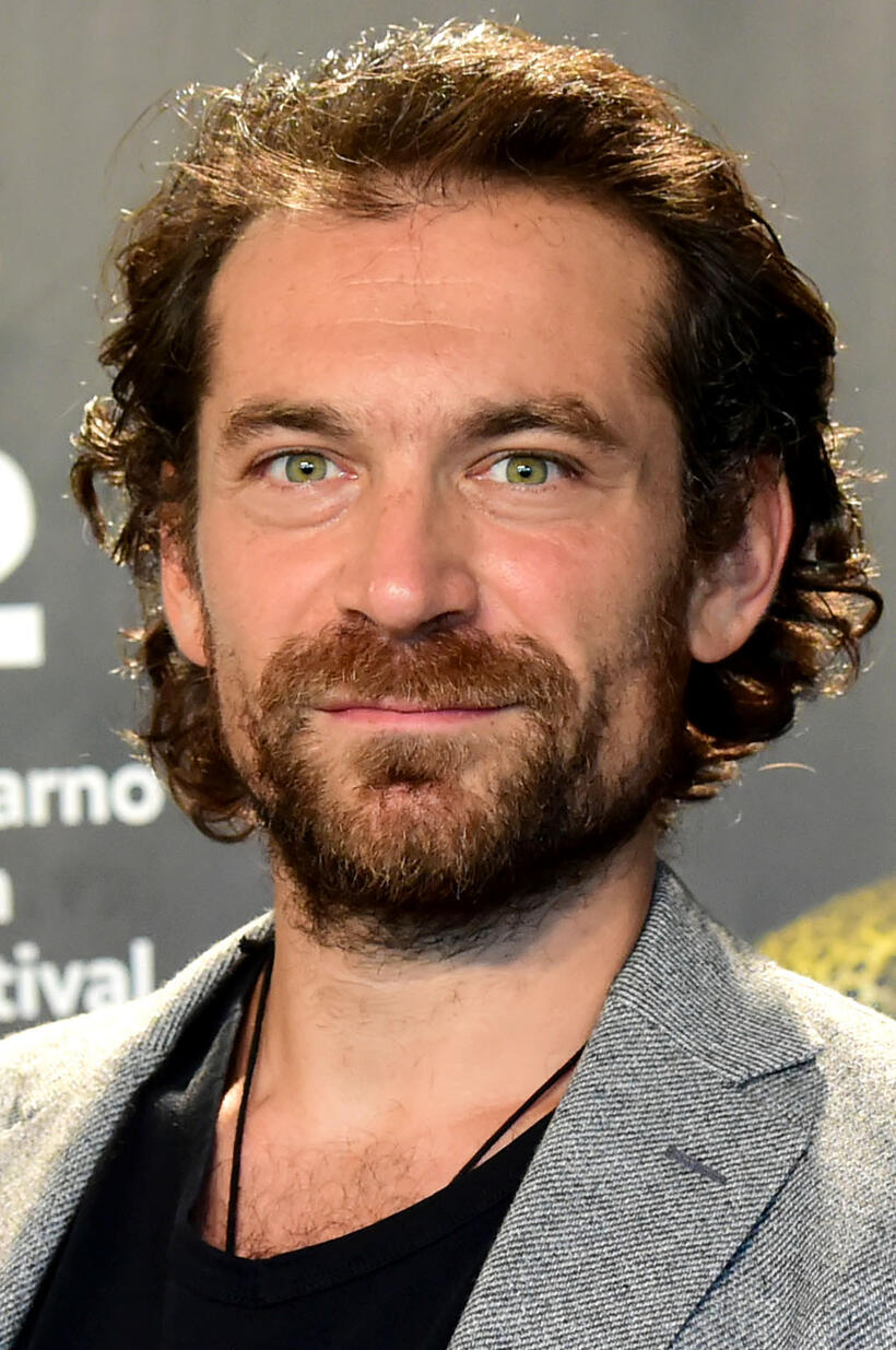 Arieh Worthalter at the "Douze Mille" photocall during the 72nd Locarno Film Festival.