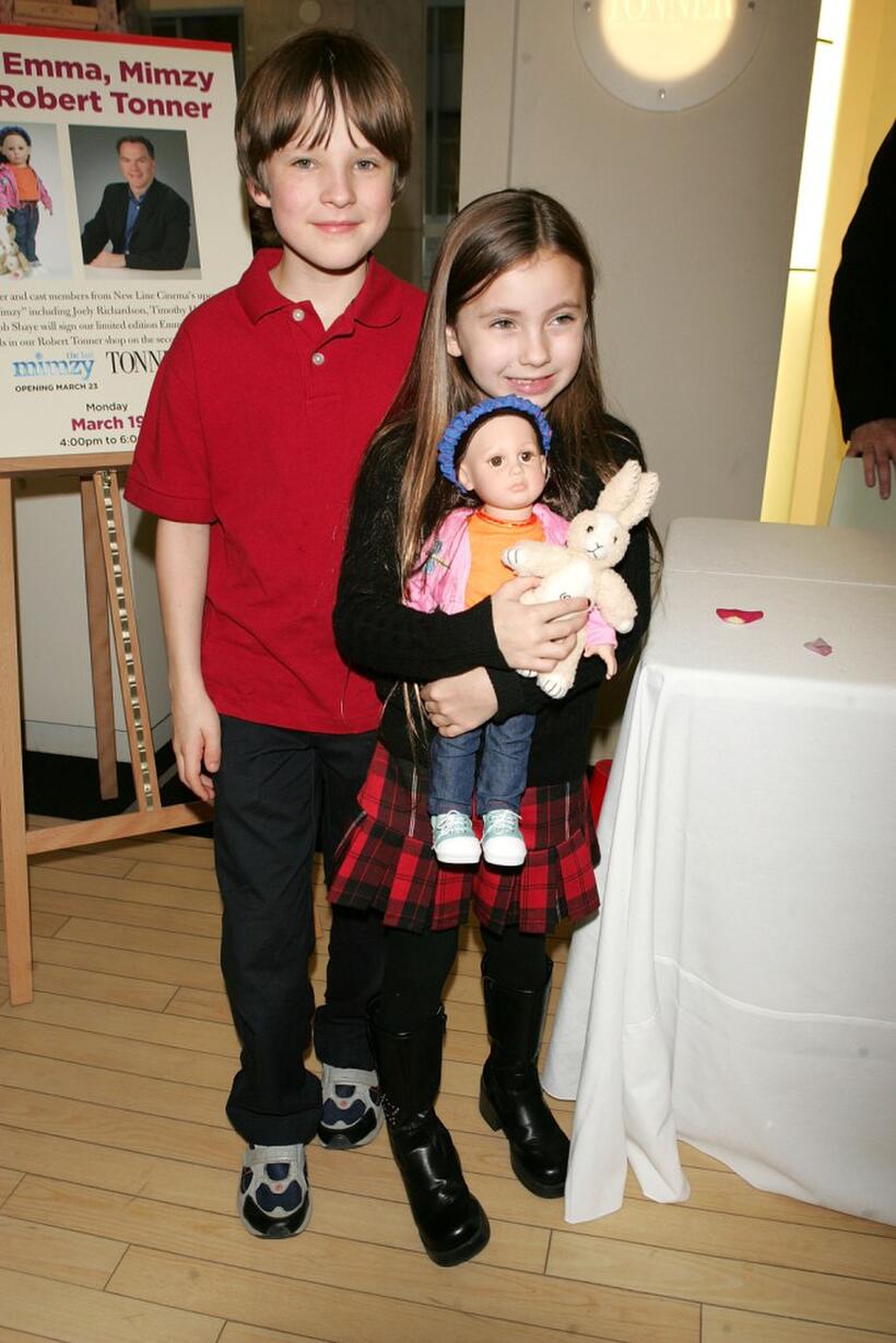 Chris O'Neil and Rhiannon Leigh Wryn at the doll signing to celebrate the premiere of "The Last Mimzy."