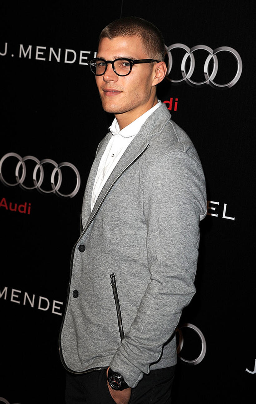 Chris Zylka at the Audi And J. Mendel Celebrate The 2011 Golden Globe Awards.