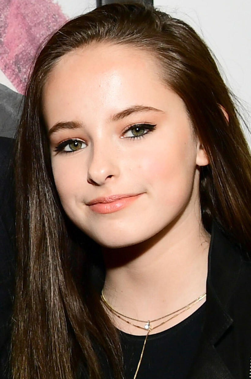 Stella Cooper at the premiere of "Hostiles" in Beverly Hills, California.