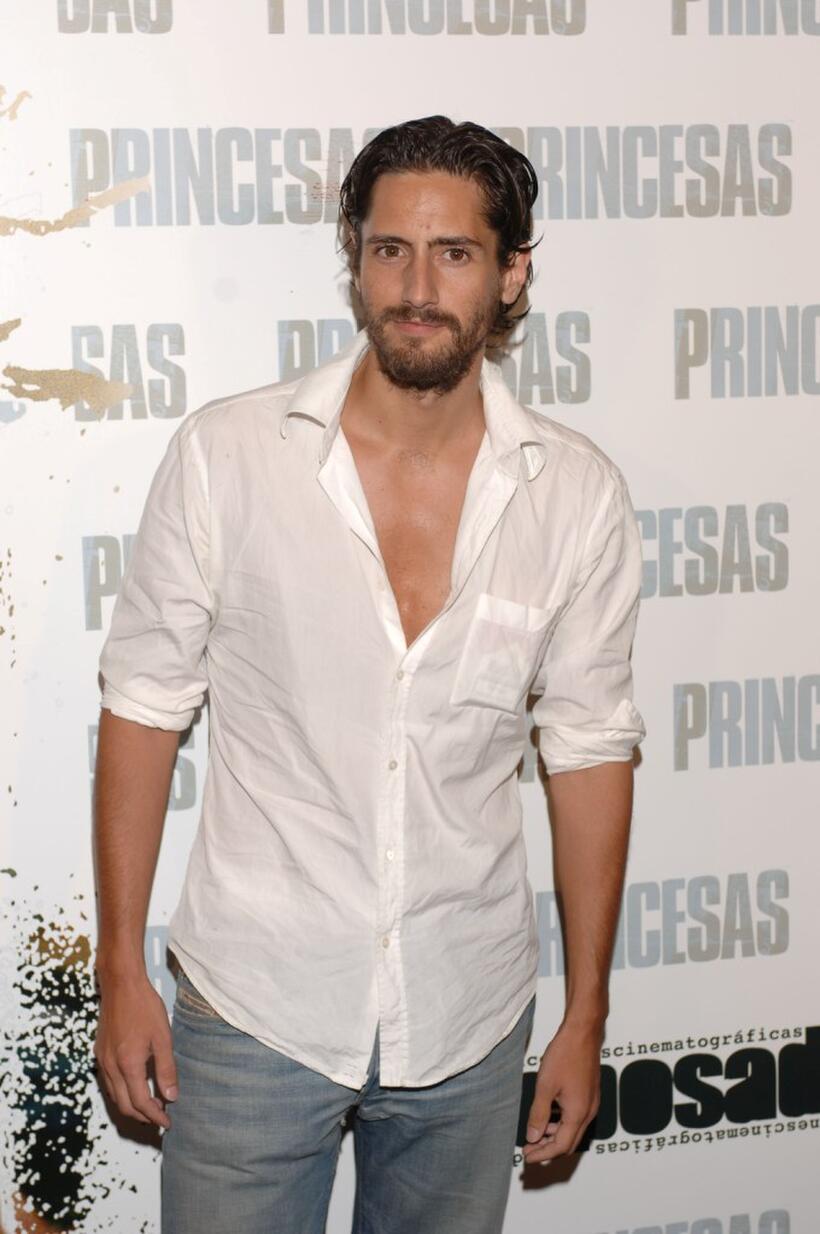 Juan Diego Botto at the Spanish premiere of "Princesas."