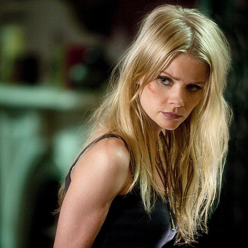 Anita Briem as Elizabeth Ryan in "Dylan Dog: Dead of Night."