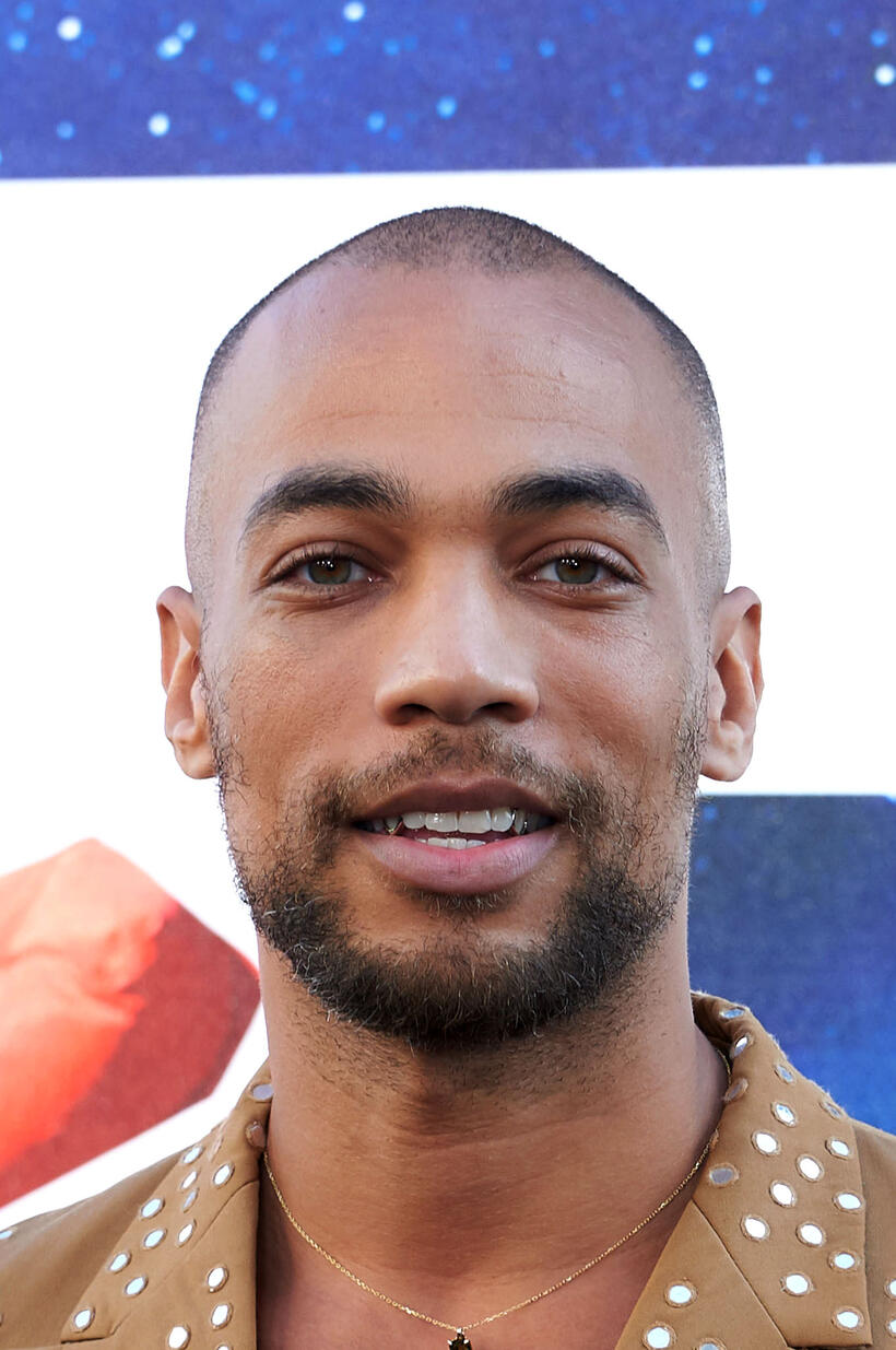 Kendrick Sampson at the world premiere of "Nope" in Hollywood.