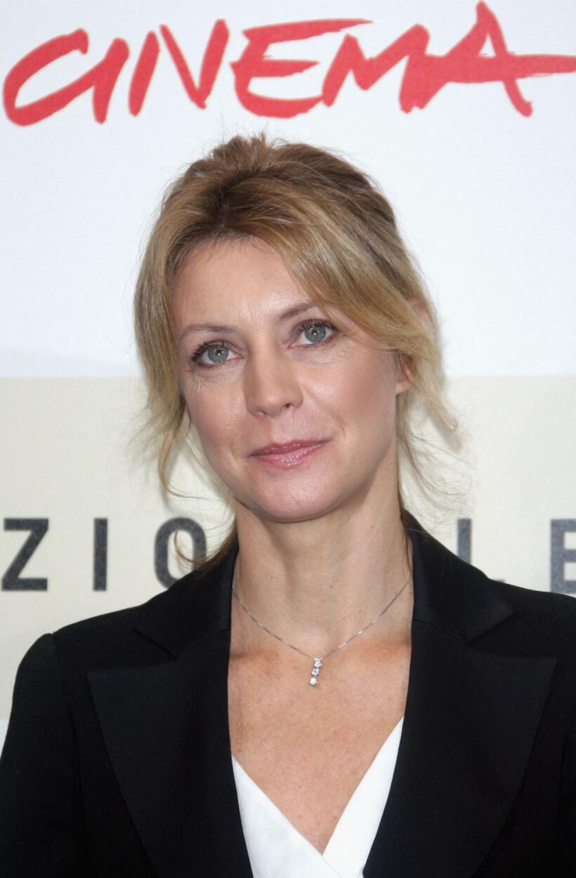 Margherita Buy at the photocall of "Giorni E Nuvole" during the 2nd Rome Film Festival.