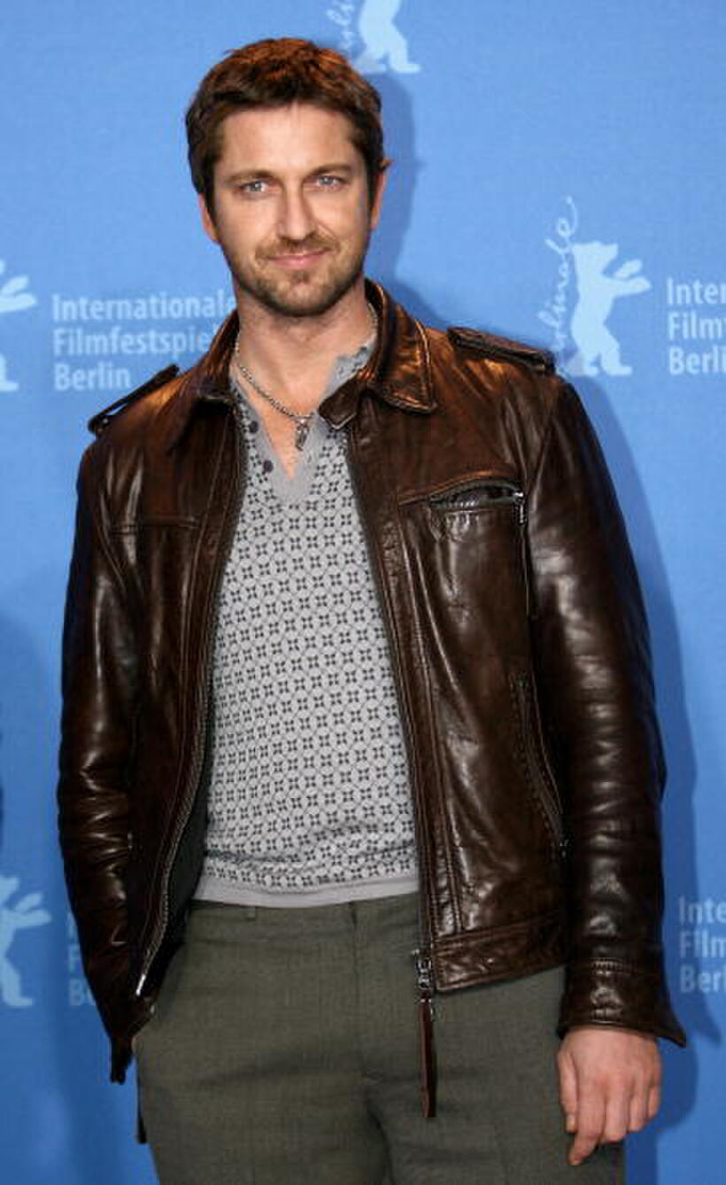 Gerard Butler at a photocall to promote the movie “300” in Berlin, Germany.