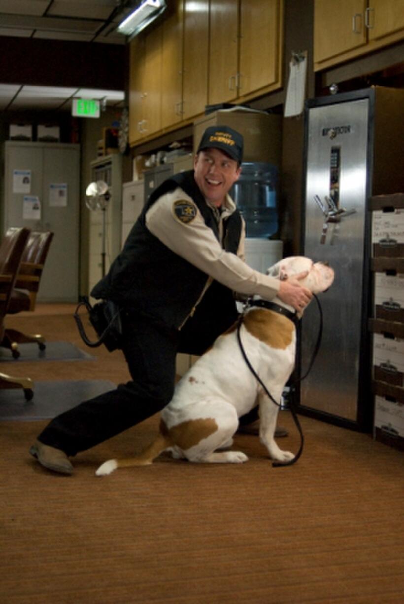 Rodney Carrington as Lonnie in "Beer for My Horses."