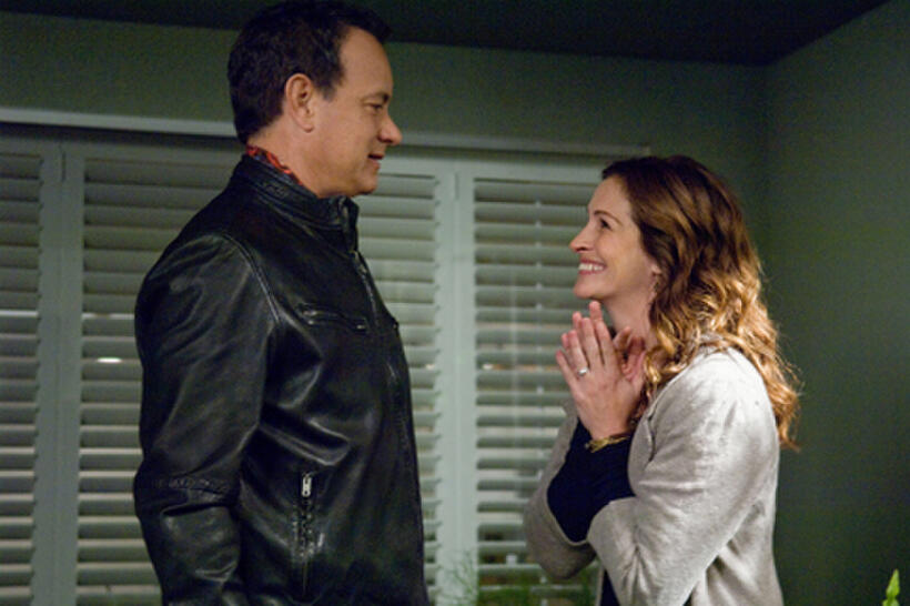 Tom Hanks as Larry Crowne and Julia Roberts as Mercedes Tainot in ``Larry Crowne.''