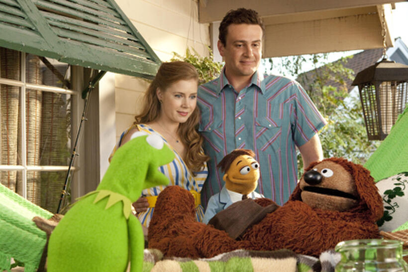 Kermit the Frog, Amy Adams as Mary, Walter, Jason Segel as Gary and Rowlf the Dog in ``The Muppets.''