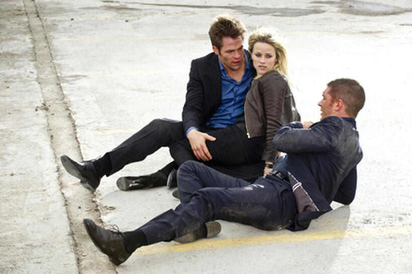 Chris Pine as FDR Foster, Reese Witherspoon as Lauren and Tom Hardy as Tuck in ``This Means War.''
