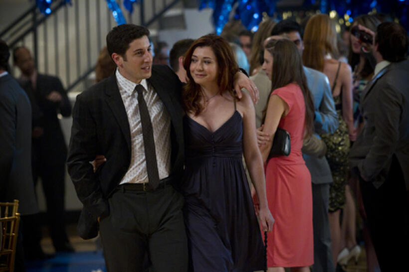 Jason Biggs as Jim and Alyson Hannigan as Michelle Flaherty-Levenstein in "American Reunion.''